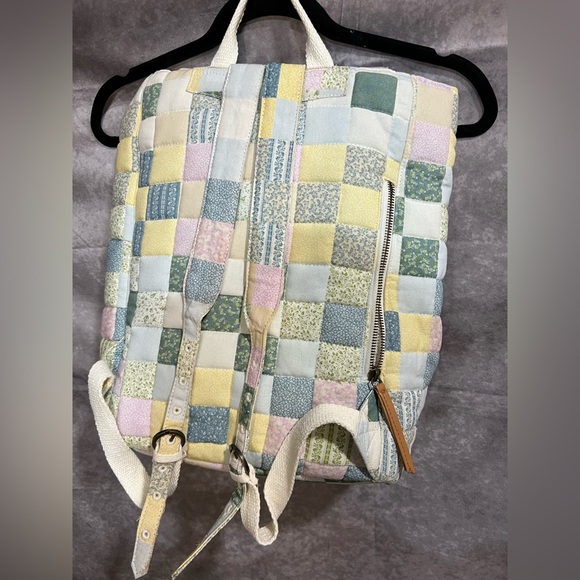 Universal threads patchwork drawstring backpack - Picture 7 of 10